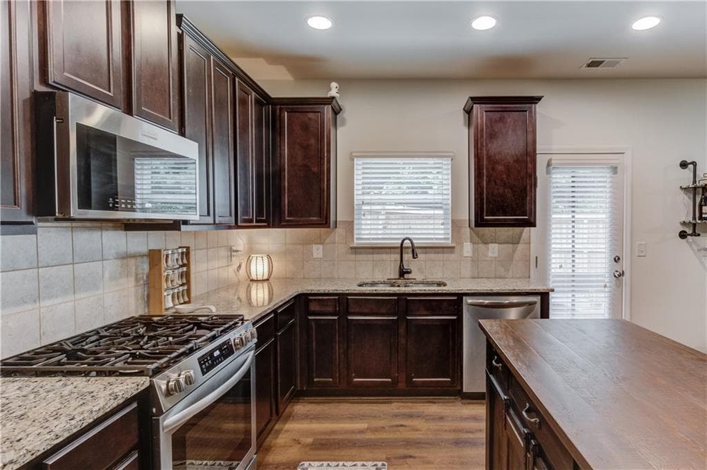 4 bedroom, 3 bathroom, 2,176 sq ft single family residence for sale at 3425 Hope Road, Gainesville, GA 30507 — photo 10