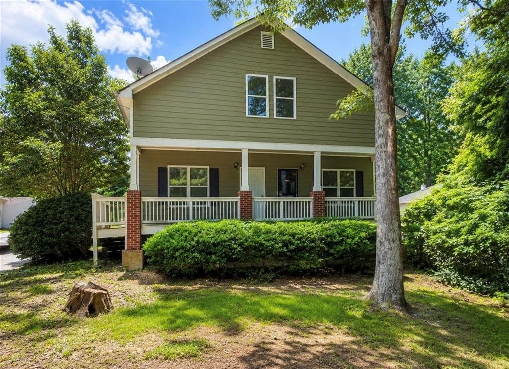 duplex under contract at 2054 Joseph E Boone Boulevard, Atlanta, GA 30314