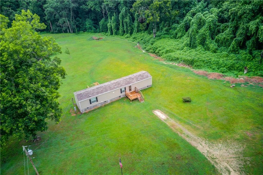3 bedroom, 2 bathroom, 902 sq ft single family residence for sale at 492 Gumlog Creek, Martin, GA 30557