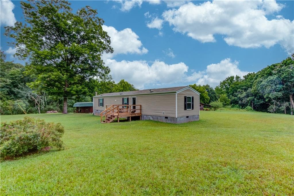 3 bedroom, 2 bathroom, 902 sq ft single family residence for sale at 492 Gumlog Creek, Martin, GA 30557 — photo 7