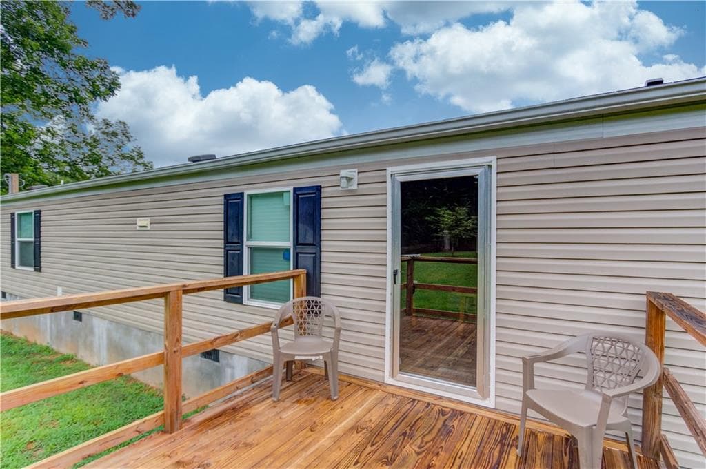 3 bedroom, 2 bathroom, 902 sq ft single family residence for sale at 492 Gumlog Creek, Martin, GA 30557 — photo 9