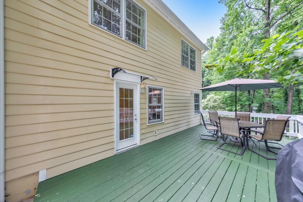 5 bedroom, 4 bathroom, 3,580 sq ft single family residence for sale at 11675 Highland Colony Drive, Roswell, GA 30075 — photo 7