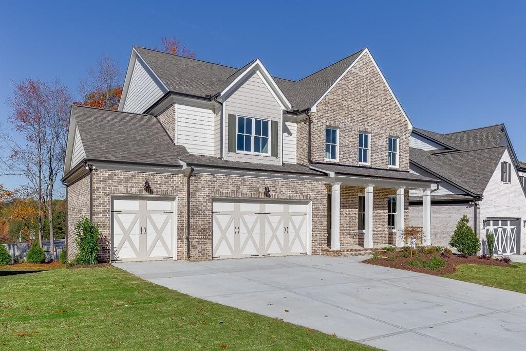 4 bedroom, 4 bathroom, 3,466 sq ft single family residence for sale at 452 Thunder Road, Buford, GA 30518 — photo 3