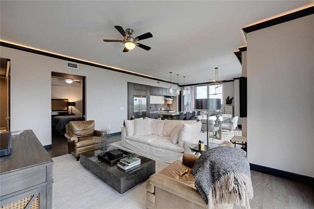 3 bedroom, 3 bathroom, 1,700 sq ft condominium under contract at 1820 Peachtree Street 1015, Atlanta, GA 30309 — photo 7