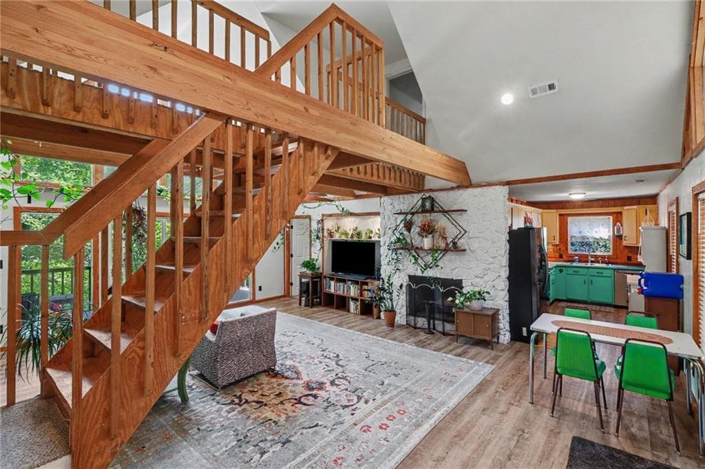2 bedroom, 2 bathroom, 1,716 sq ft single family residence for sale at 374 Seab Green Road, Cedartown, GA 30125 — photo 4