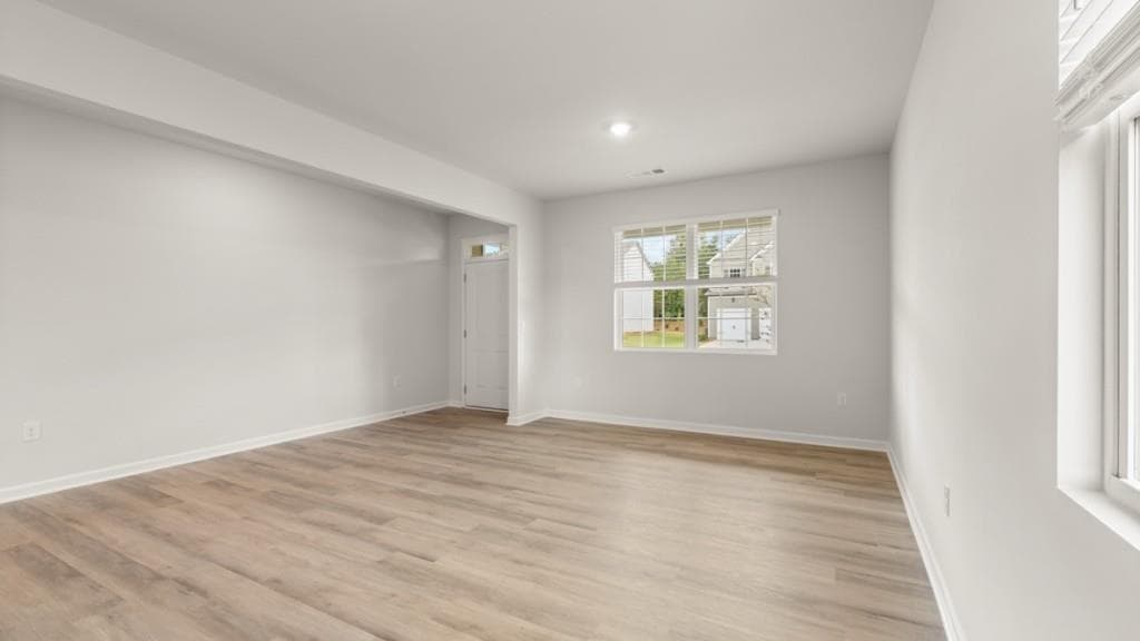 5 bedroom, 5 bathroom, 3,389 sq ft single family residence for sale at 399 Grandview Drive, Dawsonville, GA 30534 — photo 3