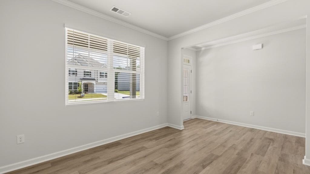 5 bedroom, 3 bathroom, 2,511 sq ft single family residence for sale at 304 Grandview Drive, Dawsonville, GA 30534 — photo 3