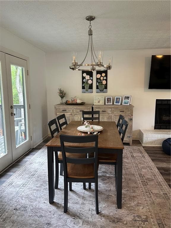 5 bedroom, 4 bathroom, 2,179 sq ft single family residence for sale at 3003 Maple Lane, Alpharetta, GA 30009 — photo 8