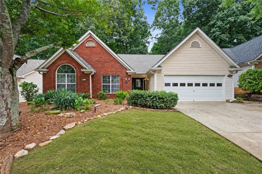 3 bedroom, 2 bathroom, 1,896 sq ft single family residence for sale at 3312 Freedom Landing, Kennesaw, GA 30144