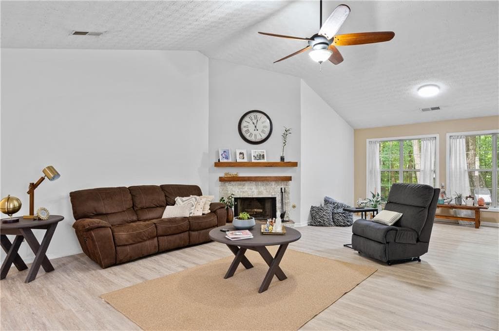 3 bedroom, 2 bathroom, 1,896 sq ft single family residence for sale at 3312 Freedom Landing, Kennesaw, GA 30144 — photo 4