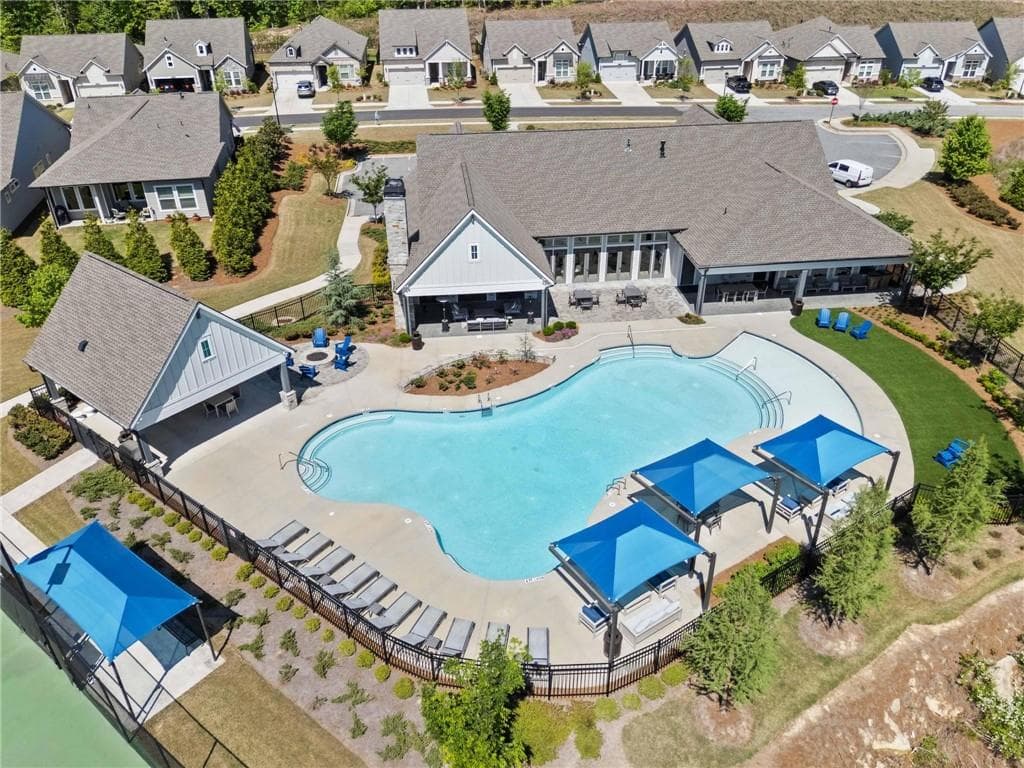 3 bedroom, 2 bathroom single family residence for rent at 6931 Scenic Overlook Trace, Flowery Branch, GA 30542 for $2,600 a month — photo 8