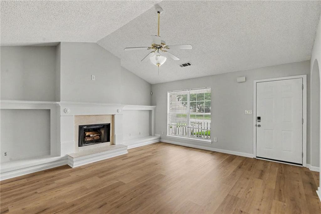 3 bedroom, 2 bathroom, 1,490 sq ft single family residence for sale at 9009 Highland Pass, Fairburn, GA 30213 — photo 4