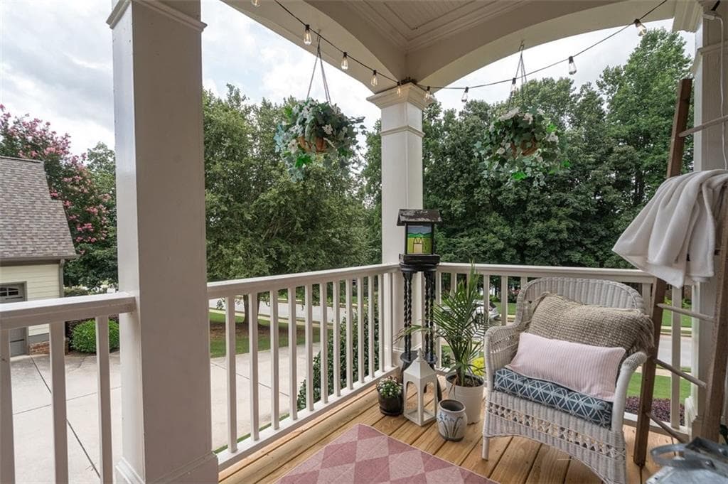 5 bedroom, 5 bathroom, 3,389 sq ft single family residence under contract at 446 Lakeshore Drive, Monroe, GA 30655 — photo 4