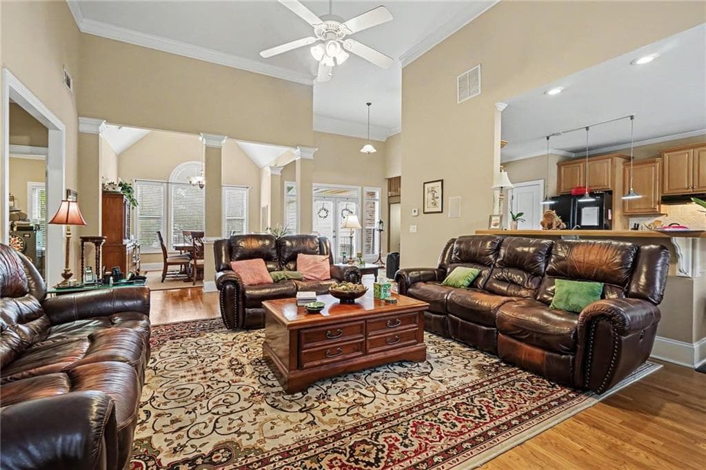 6 bedroom, 4 bathroom, 4,000 sq ft single family residence for sale at 7780 Leeward Cove Court, Cumming, GA 30041 — photo 9