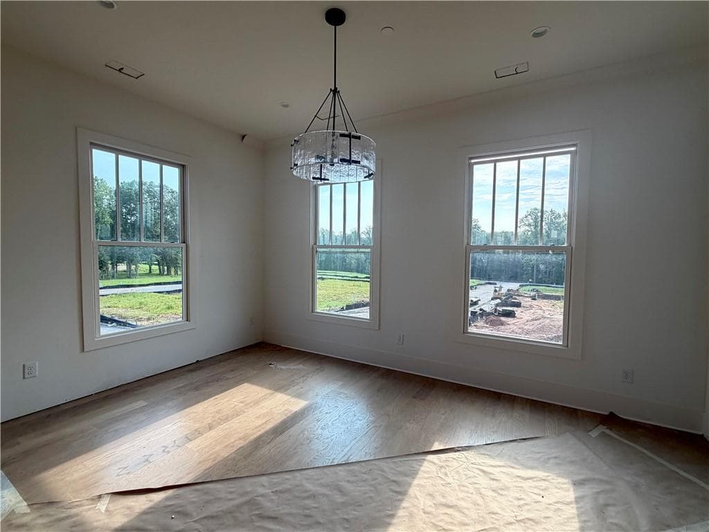 4 bedroom, 4 bathroom, 2,613 sq ft single family residence for sale at 310 Central Avenue, Fayetteville, GA 30214 — photo 9