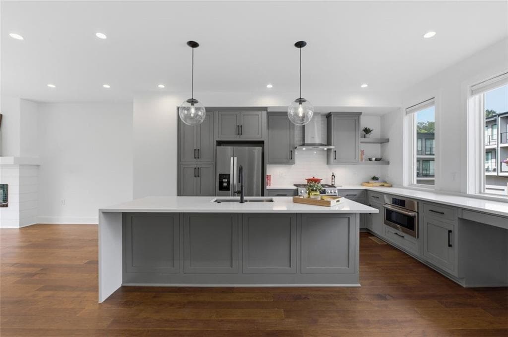 3 bedroom, 4 bathroom, 1,940 sq ft townhouse under contract at 1300 Memorial Drive 16, Atlanta, GA 30317 — photo 8