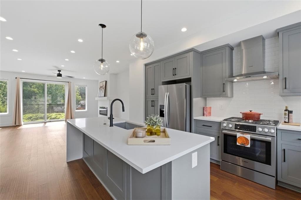 3 bedroom, 4 bathroom, 1,940 sq ft townhouse under contract at 1300 Memorial Drive 16, Atlanta, GA 30317 — photo 6