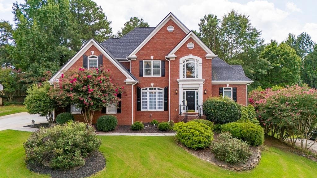 5 bedroom, 4 bathroom, 2,633 sq ft single family residence sold at 835 Ingleside Drive, Lawrenceville, GA 30044