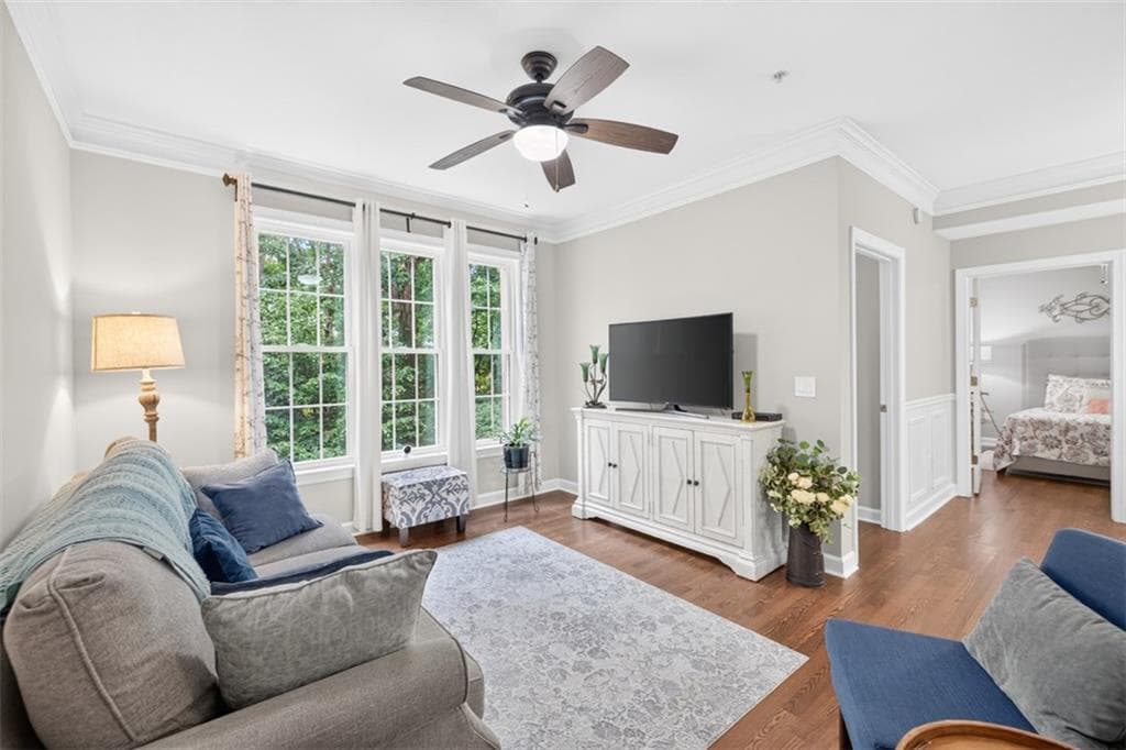 2 bedroom, 1 bathroom, 943 sq ft condominium under contract at 335 Ashford Circle, Atlanta, GA 30338 — photo 5
