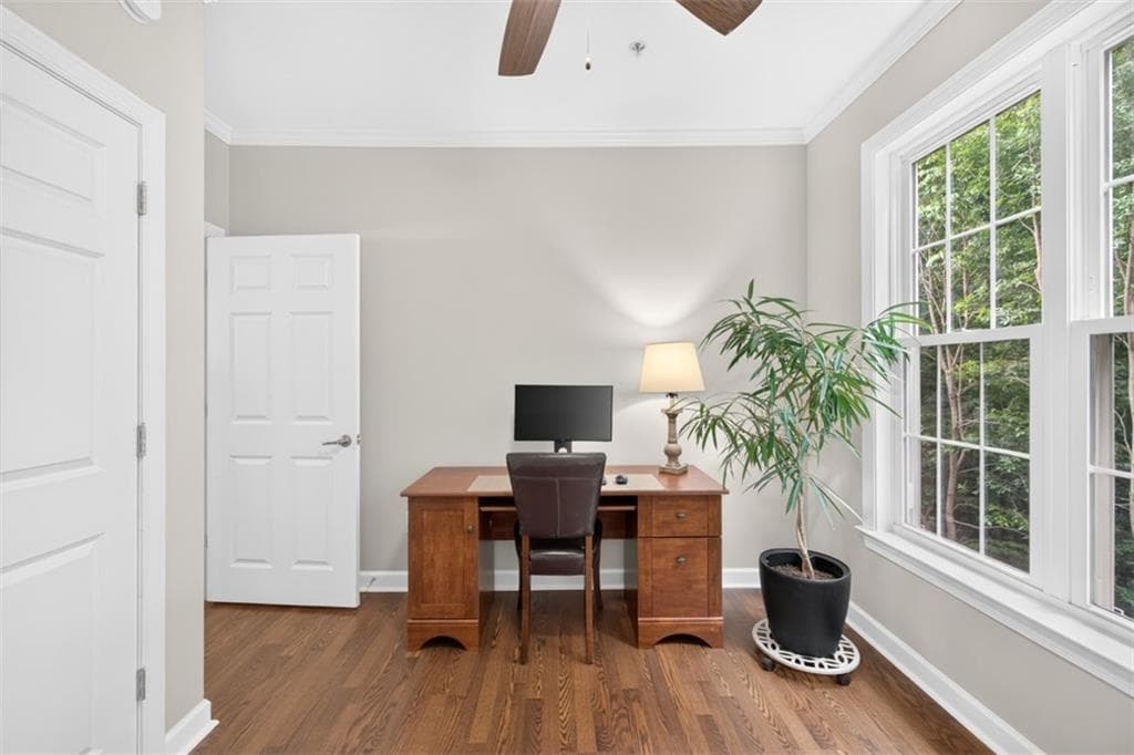 2 bedroom, 1 bathroom, 943 sq ft condominium under contract at 335 Ashford Circle, Atlanta, GA 30338 — photo 8