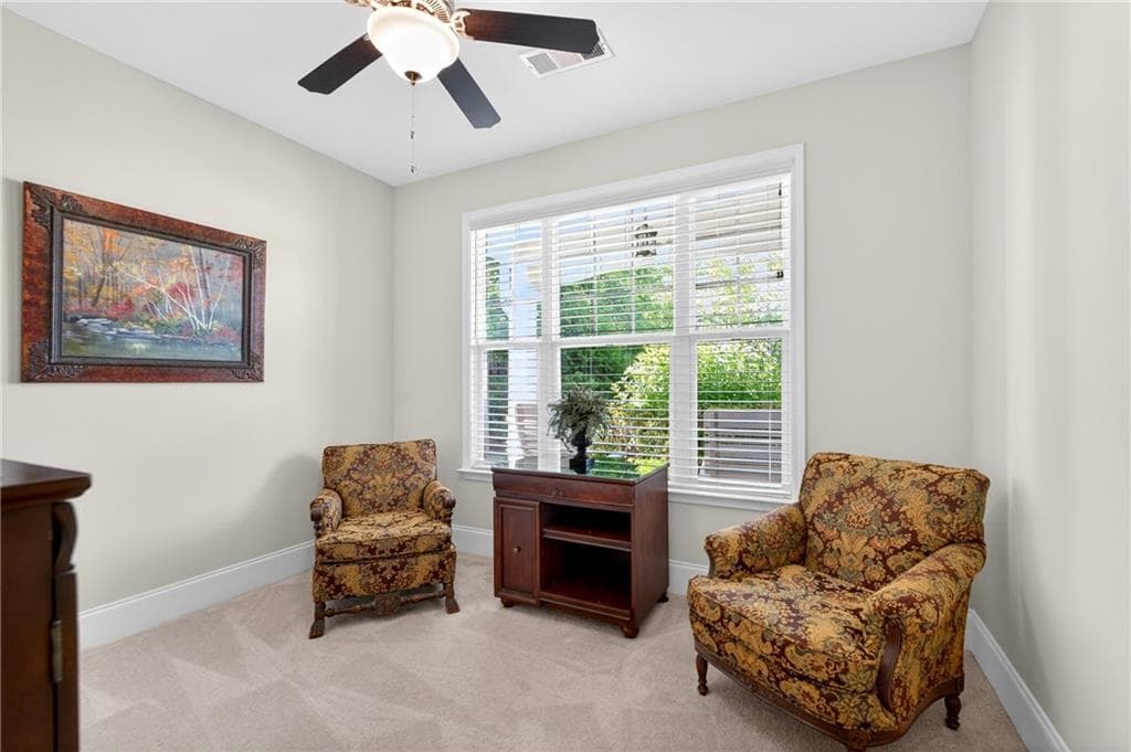 3 bedroom, 3 bathroom, 2,000 sq ft single family residence for sale at 527 Margaret Lane, Woodstock, GA 30188 — photo 7