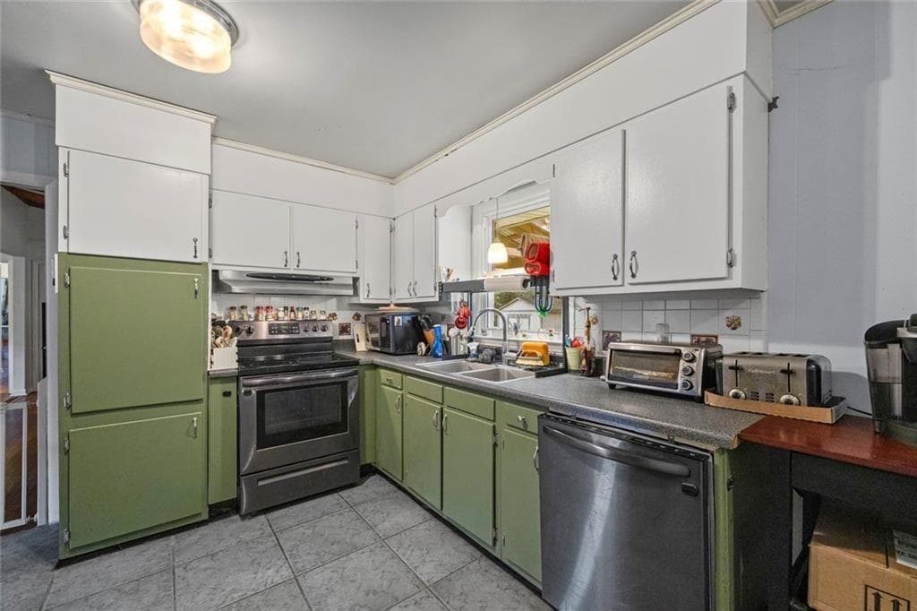4 bedroom, 3 bathroom, 2,985 sq ft single family residence for sale at 150 Shawnee Drive, Athens, GA 30606 — photo 7