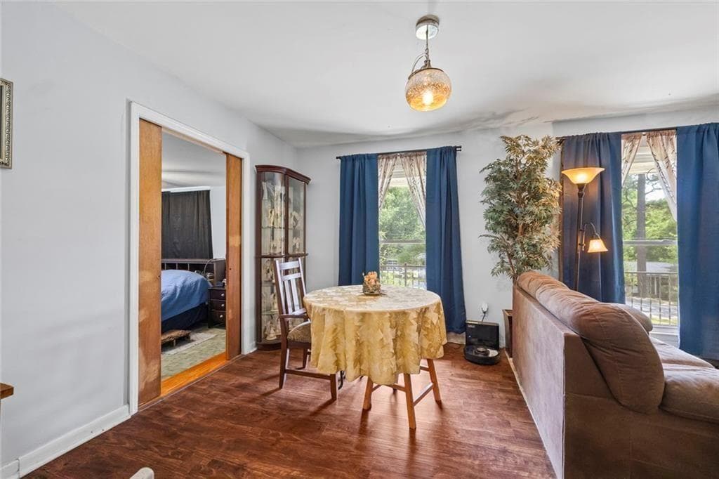 4 bedroom, 3 bathroom, 2,985 sq ft single family residence for sale at 150 Shawnee Drive, Athens, GA 30606 — photo 8