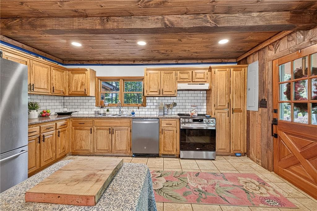4 bedroom, 2 bathroom, 2,925 sq ft single family residence for sale at 169 Rusty G Place, Dawsonville, GA 30534 — photo 7