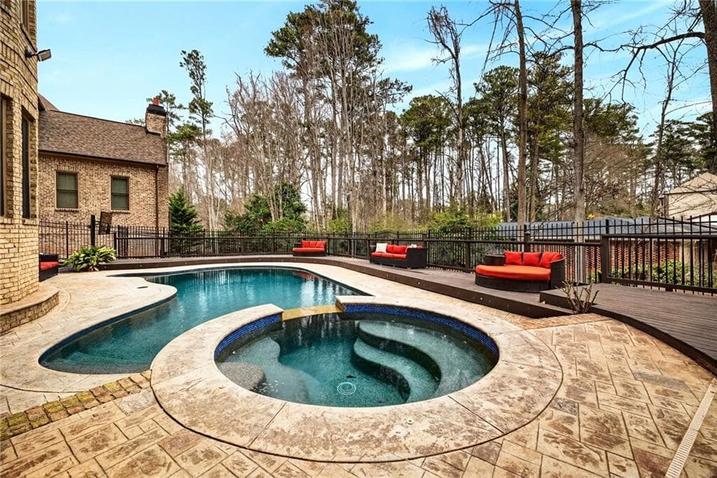 8 bedroom, 9 bathroom, 10,436 sq ft single family residence for sale at 2015 Shaudi Lane, Atlanta, GA 30345 — photo 2