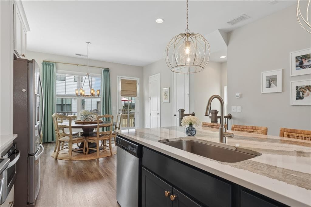 3 bedroom, 4 bathroom, 1,970 sq ft single family residence for sale at 2443 Folly Lane, Atlanta, GA 30339 — photo 6