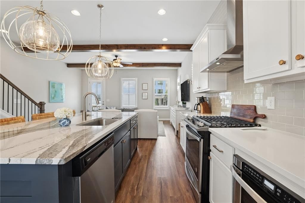 3 bedroom, 4 bathroom, 1,970 sq ft single family residence for sale at 2443 Folly Lane, Atlanta, GA 30339 — photo 7