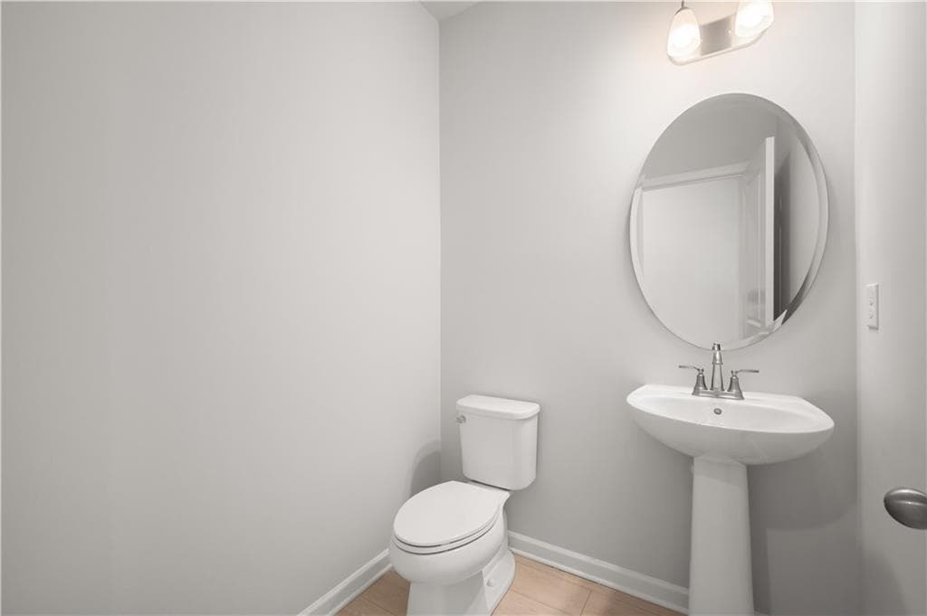 4 bedroom, 4 bathroom, 2,761 sq ft single family residence for sale at 2555 Dixon Place, Lawrenceville, GA 30045 — photo 7