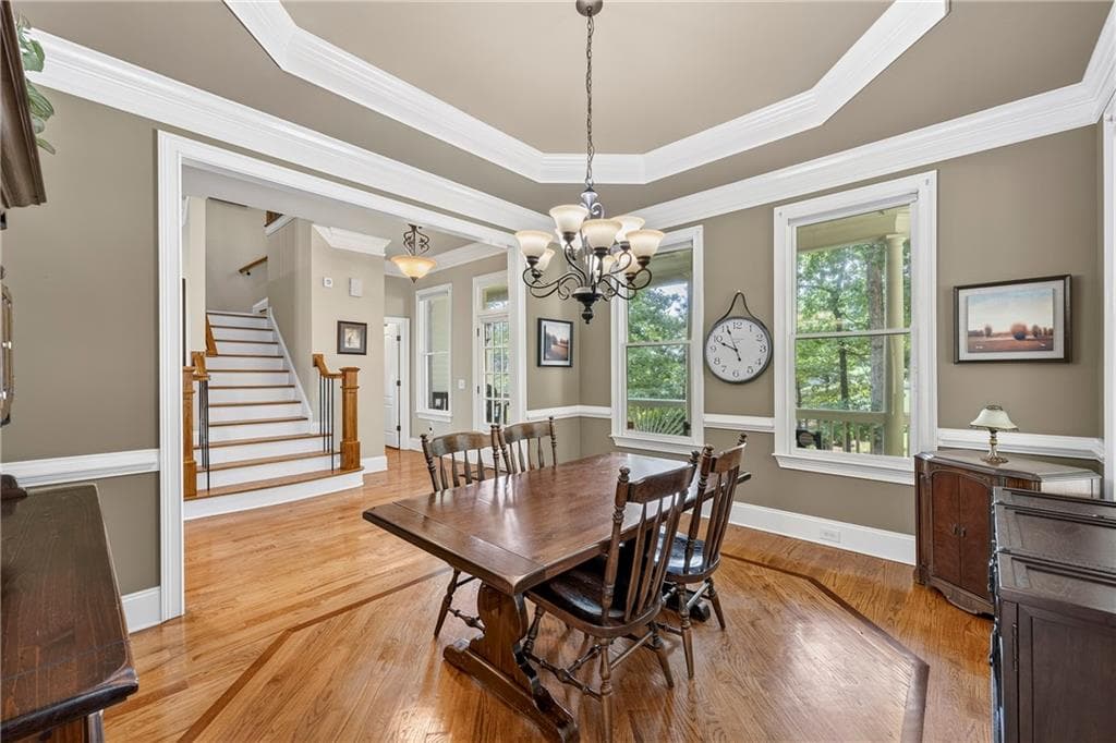 4 bedroom, 5 bathroom, 6,048 sq ft single family residence for sale at 8555 Berringer Point Drive, Gainesville, GA 30506 — photo 10