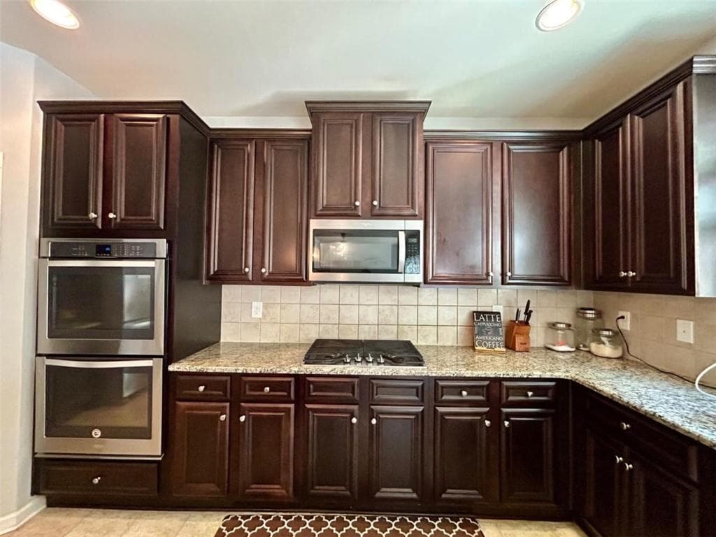 4 bedroom, 3 bathroom, 2,968 sq ft single family residence for sale at 4355 Luke Way, Ellenwood, GA 30294 — photo 10