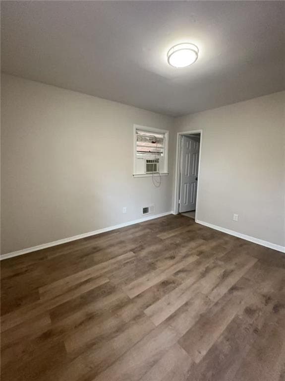 3 bedroom, 2 bathroom, 1,278 sq ft single family residence for sale at 3109 Janice Circle, Atlanta, GA 30341 — photo 3