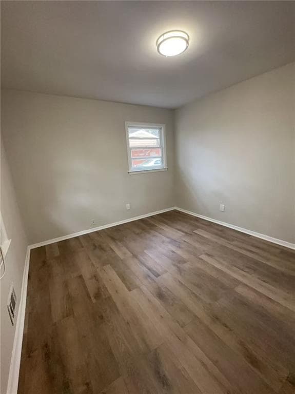 3 bedroom, 2 bathroom, 1,278 sq ft single family residence for sale at 3109 Janice Circle, Atlanta, GA 30341 — photo 6