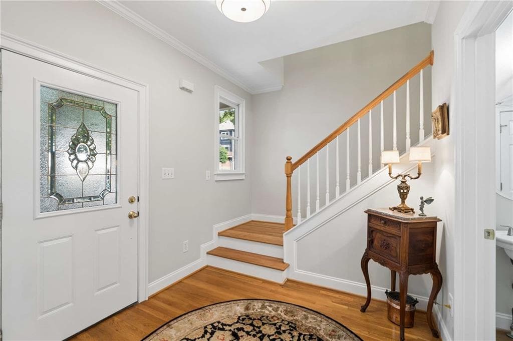 3 bedroom, 3 bathroom, 1,506 sq ft single family residence for sale at 941 Tilden Street, Atlanta, GA 30318 — photo 8