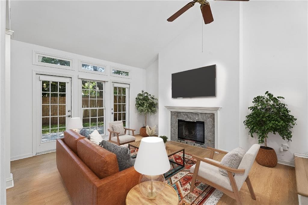 2 bedroom, 3 bathroom, 1,595 sq ft townhouse under contract at 1827 Rockridge Place, Atlanta, GA 30324 — photo 4