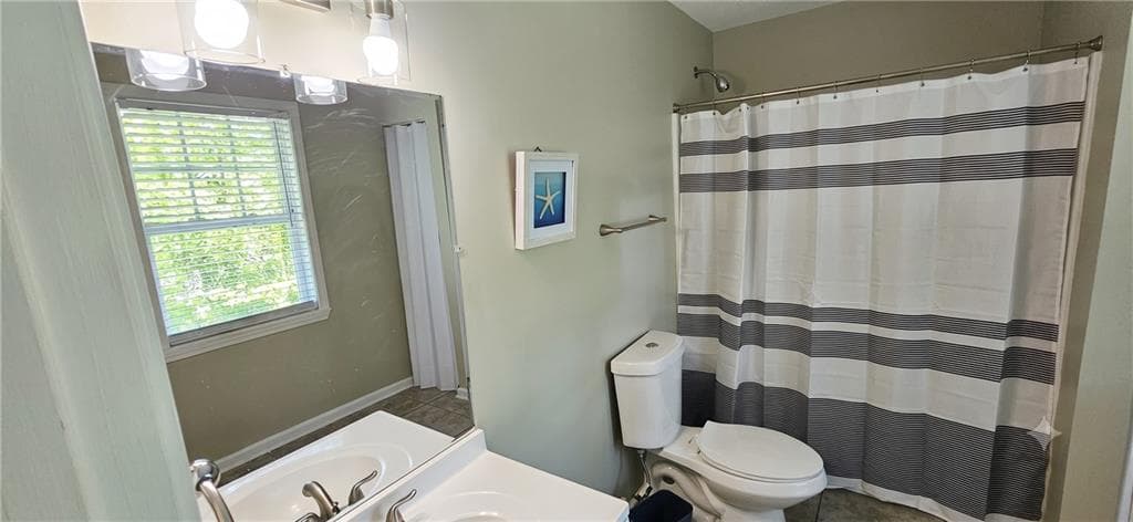 5 bedroom, 2 bathroom, 1,865 sq ft single family residence for sale at 3295 Redona Drive, South Fulton, GA 30349 — photo 5