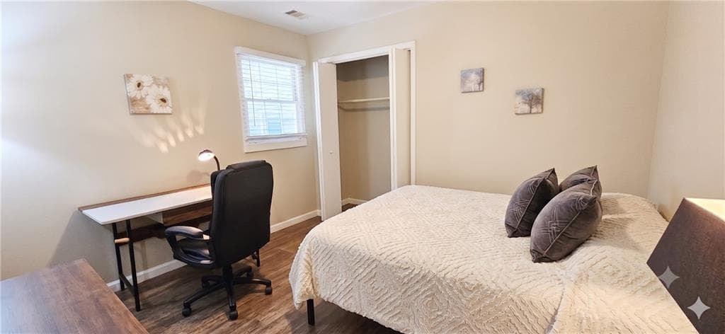 5 bedroom, 2 bathroom, 1,865 sq ft single family residence for sale at 3295 Redona Drive, South Fulton, GA 30349 — photo 8