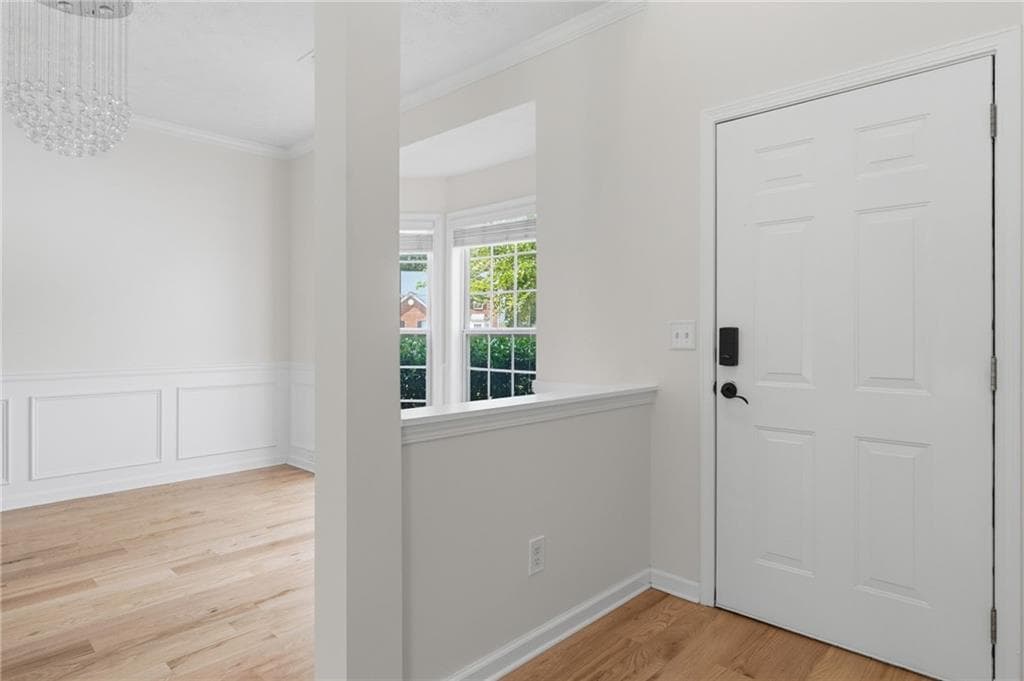 3 bedroom, 3 bathroom, 2,055 sq ft single family residence for rent at 2123 Beacon Crest Drive, Buford, GA 30519 for $2,400 a month — photo 2