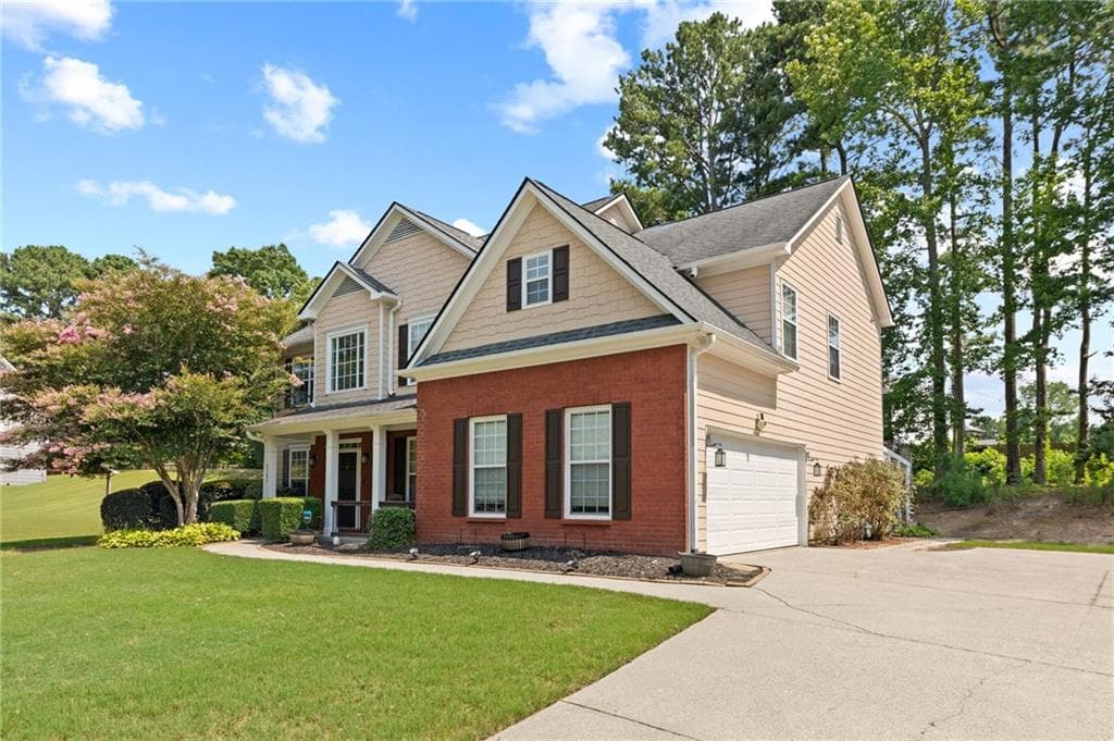 5 bedroom, 3 bathroom, 3,038 sq ft single family residence under contract at 3131 Seneca Farm Lane, Buford, GA 30519 — photo 3