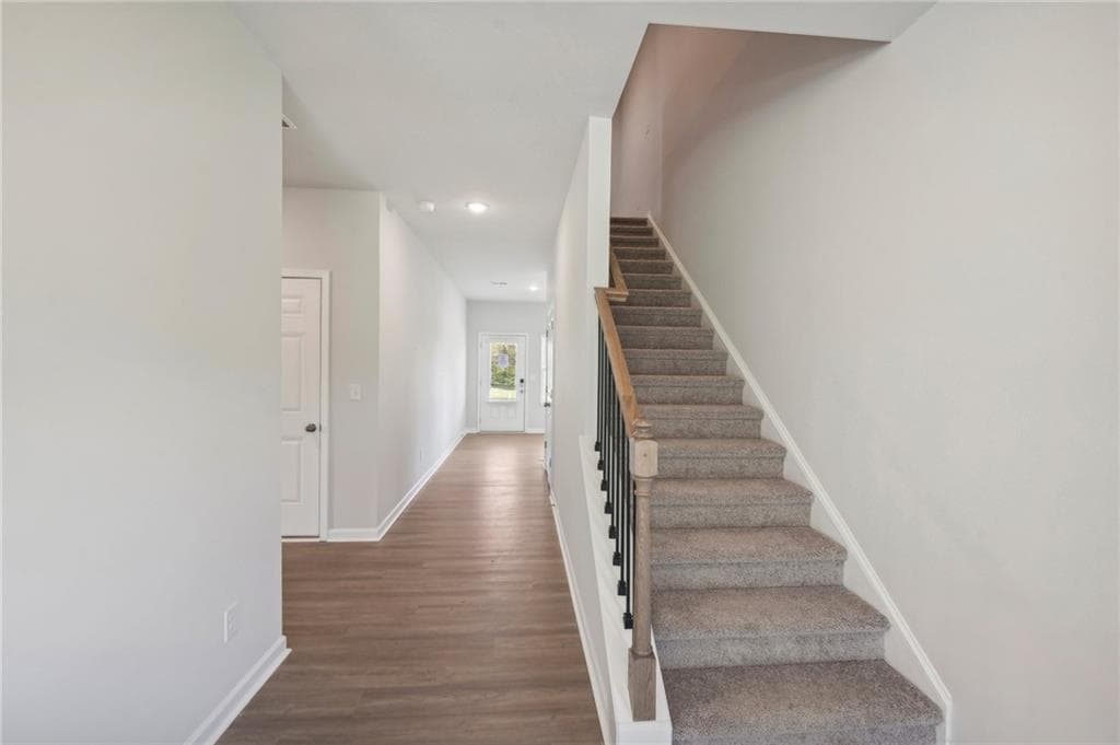 4 bedroom, 3 bathroom, 2,565 sq ft single family residence under contract at 11133 Suria Drive, Covington, GA 30014 — photo 8