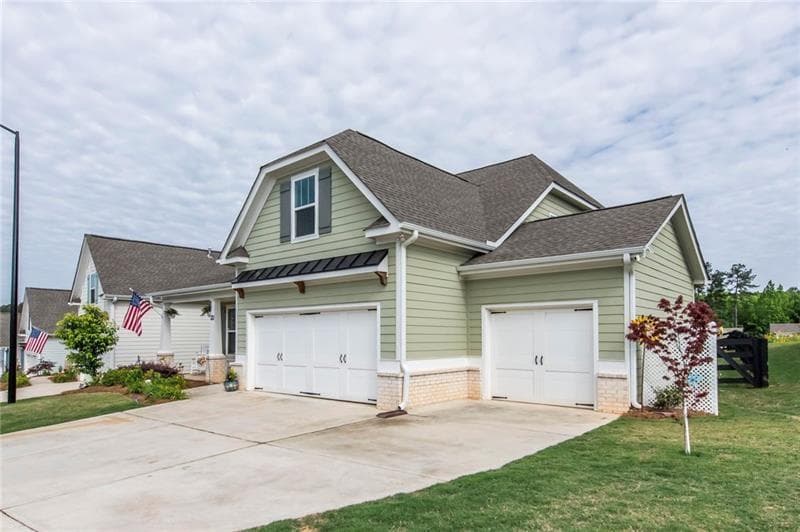 3 bedroom, 3 bathroom, 2,041 sq ft single family residence for sale at 98 Heritage Pointe Drive, Villa Rica, GA 30180 — photo 3