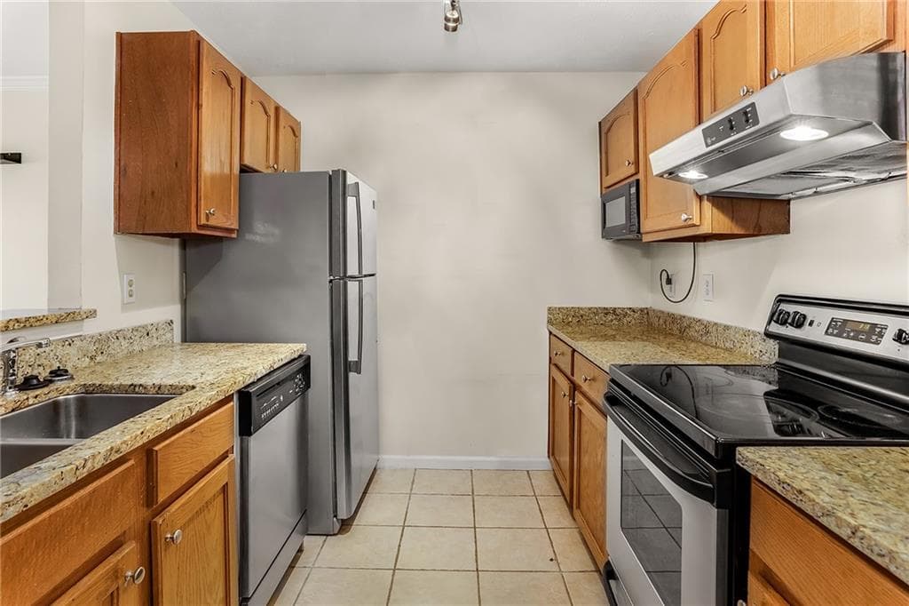 1 bedroom, 1 bathroom, 840 sq ft condominium for rent at 970 Sidney Marcus Boulevard 1206, Atlanta, GA 30324 for $1,500 a month — photo 7