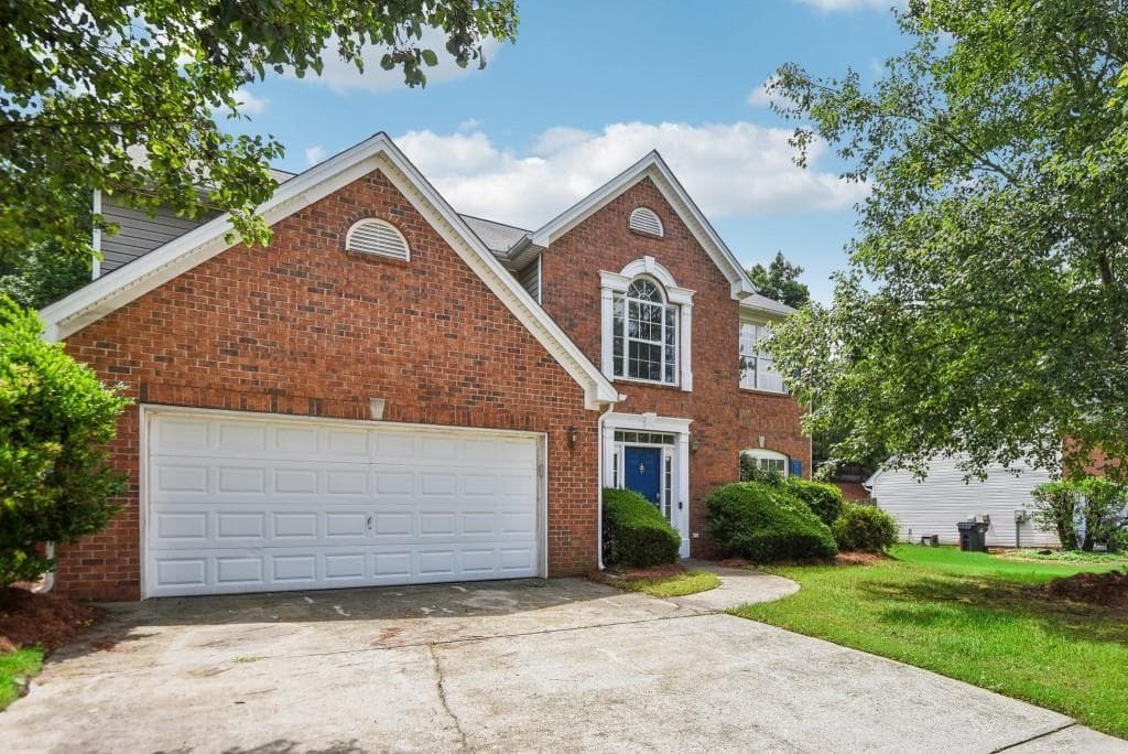 4 bedroom, 3 bathroom, 2,458 sq ft single family residence for rent at 2455 Beckenham Place, Dacula, GA 30019 for $2,699 a month — photo 2