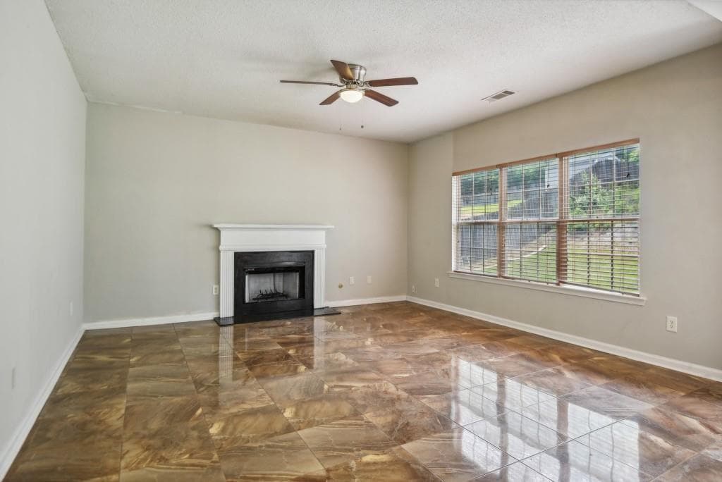 4 bedroom, 3 bathroom, 2,458 sq ft single family residence for rent at 2455 Beckenham Place, Dacula, GA 30019 for $2,699 a month — photo 3