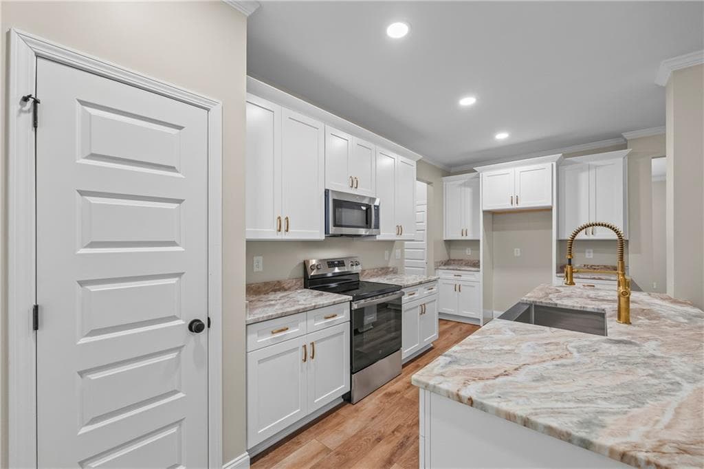 4 bedroom, 3 bathroom, 2,649 sq ft single family residence under contract at 36 Tremont Drive, Nicholson, GA 30565 — photo 8