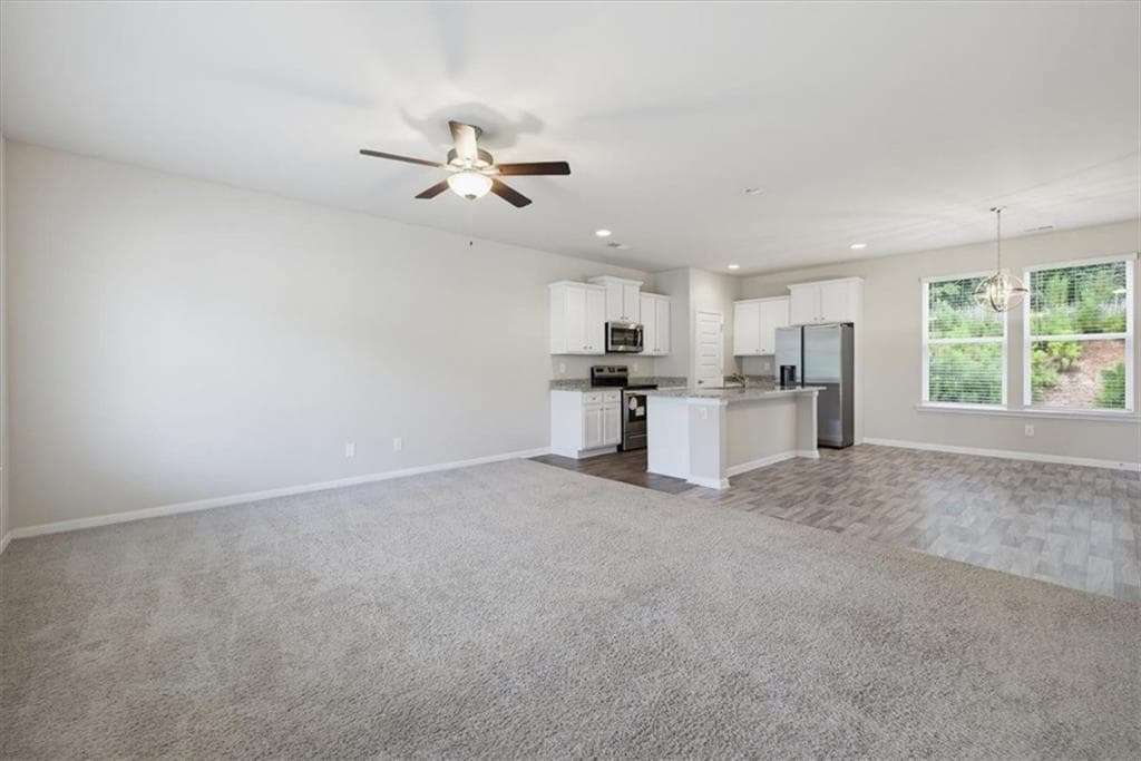 4 bedroom, 3 bathroom, 1,860 sq ft single family residence for sale at 677 Ragan Court, Social Circle, GA 30025 — photo 6