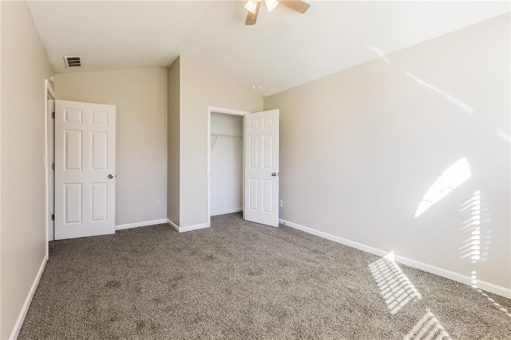 3 bedroom, 3 bathroom, 2,821 sq ft single family residence for rent at 5521 Village Trace, Union City, GA 30291 for $2,485 a month — photo 10